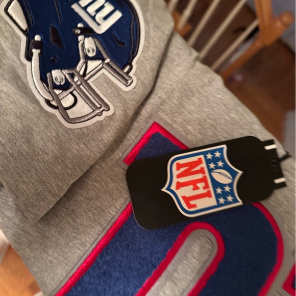 Brand new w tags 🏷️ NFL NYG NY Giants unisex tee t-shirts size small embroidered - Picture 8 of 13